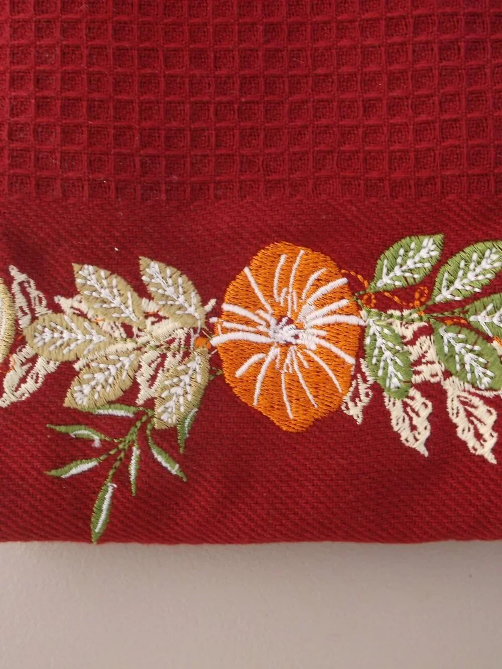 HEB Holiday Pumpkin Salt & Pepper Shakers + Fall Kitchen Towel NWT Set